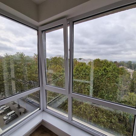 Dendrarium Park Double Room Apartment Chişinău Eksteriør billede